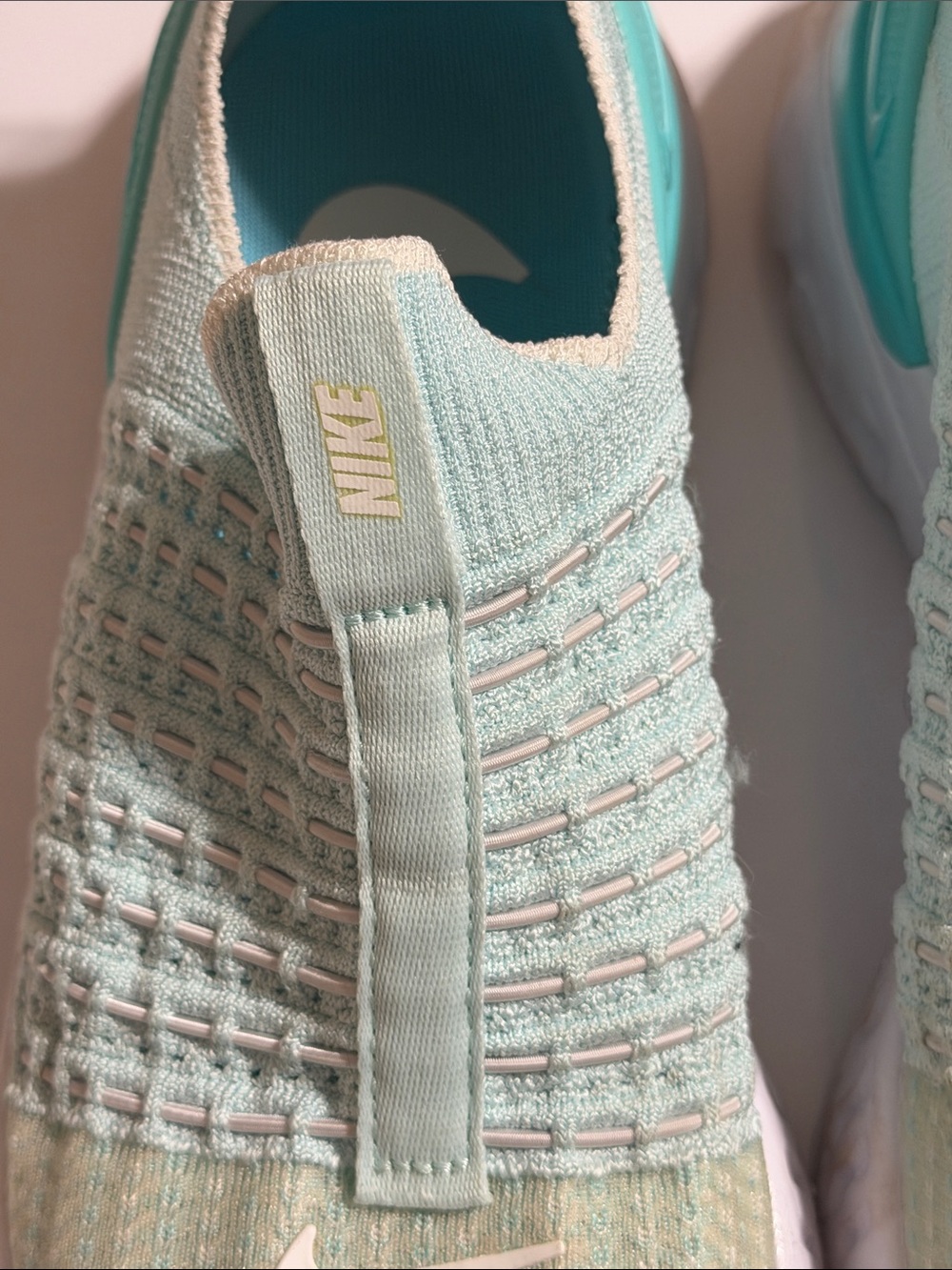 Nike React Phantom Run Flyknit 2 Teal Tint Aurora Mint Green Slip On Sneakers - Picture 5 of 8
